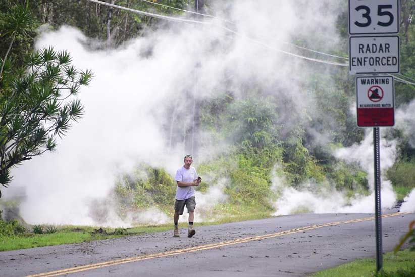 Foto-Foto Lahar Gunung Kilauea Hancurkan Rumah Warga di Hawaii - Bagian 5