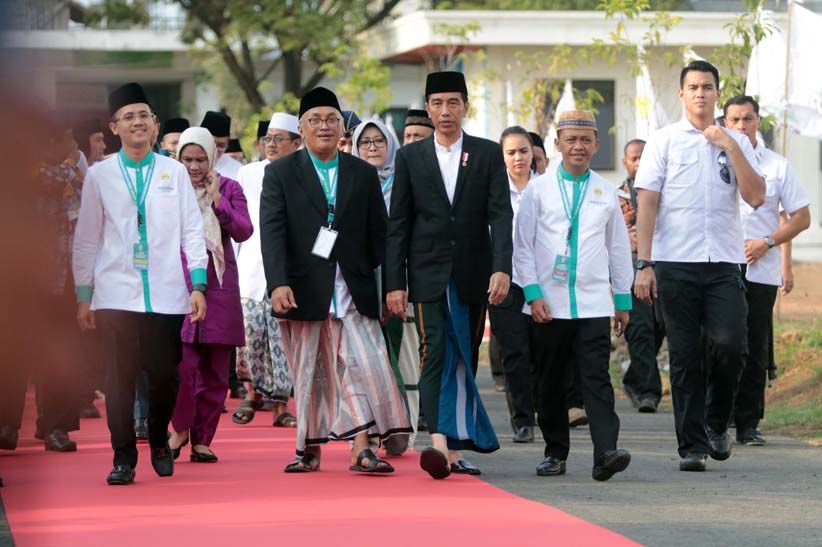 Presiden Jokowi Resmikan Ummart, Minimarket Modern di Pesantren  - Bagian 5