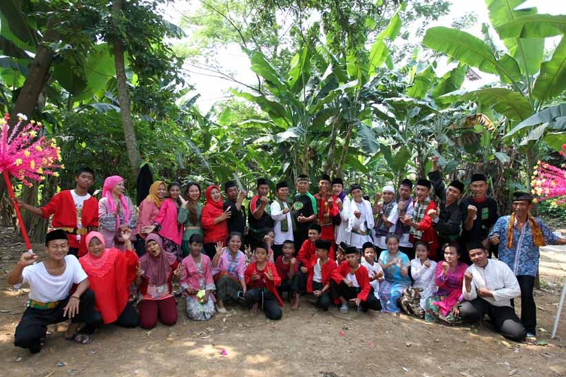 Warga Betawi Gelar Munggahan Sambut Bulan Suci Ramadan - Bagian 6