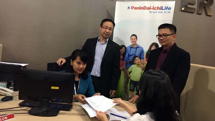 Panin Dai-ichi Life Bayarkan Klaim Korban Bom Gereja di Surabaya - Bagian 1