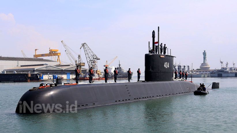 Kapal Selam KRI Ardadedali-404 Perkuat Koarmada II dan Menjaga NKRI - Bagian 3