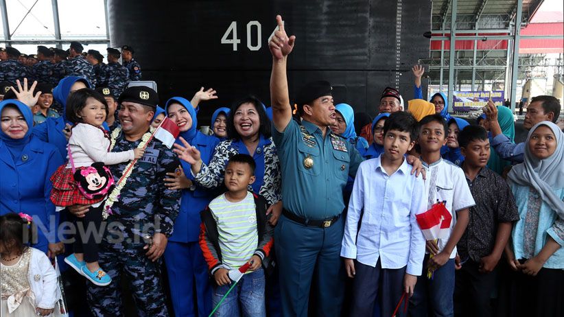 Kapal Selam KRI Ardadedali-404 Perkuat Koarmada II dan Menjaga NKRI - Bagian 6