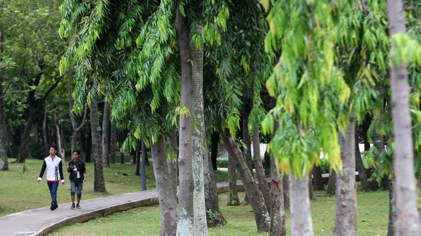 Asyiknya Ngabuburit di Taman Barat Monas - Bagian 3