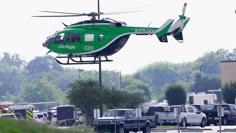Foto-Foto Penembakan Brutal di Sekolah Texas, 10 Orang Tewas - Bagian 4