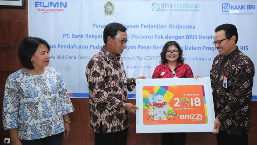BRI Gandeng BPJS Kesehatan Salurkan Bantuan CSR ke 1.000 Pedagang Pasar Beringharjo - Bagian 4