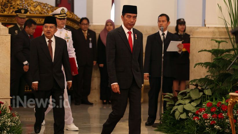 Presiden Jokowi Lantik KSAL Baru Laksamana Siwi Sukma Adji - Bagian 8