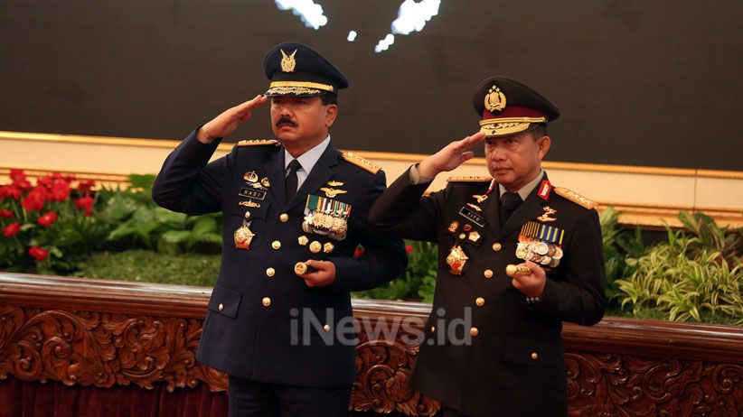 Presiden Jokowi Lantik KSAL Baru Laksamana Siwi Sukma Adji - Bagian 7