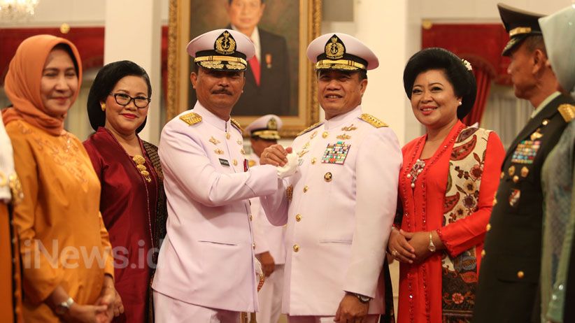 Presiden Jokowi Lantik KSAL Baru Laksamana Siwi Sukma Adji - Bagian 2
