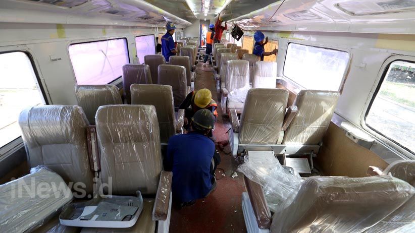 Balai Yasa Gubeng Surabaya Kebut Penyelesaian Kereta Api Lebaran - Bagian 3