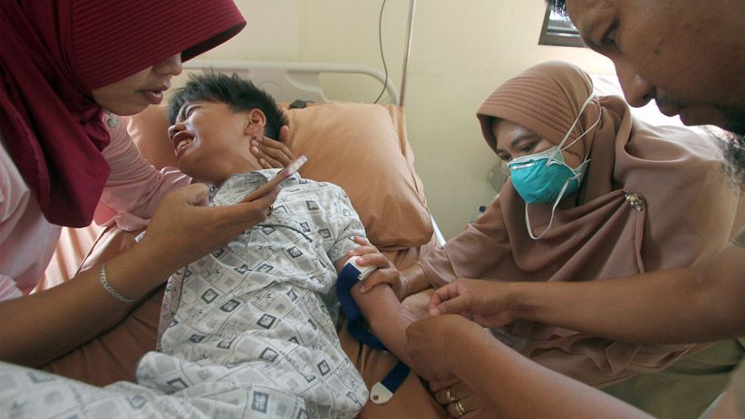 KLB Keracunan Makanan, 89 Warga Dirawat Usai Konsumsi Keong Sawah - Bagian 2