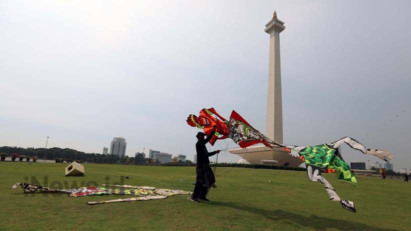 Melihat Keindahan Layang-Layang India-Indonesia Kite Exhibition di Monas - Bagian 3