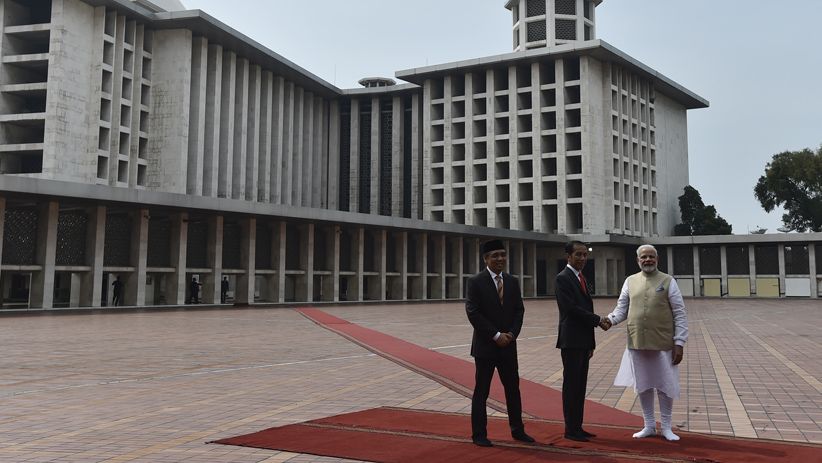 Presiden Jokowi Ajak PM India Narendra Modi Pukul Beduk Masjid Istiqlal - Bagian 3