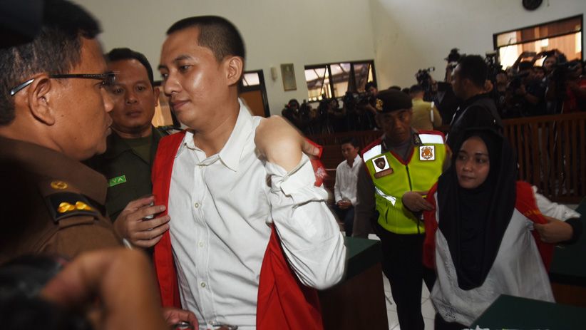 Tipu Jamaah Umrah, Bos First Travel Divonis 20 Tahun Penjara - Bagian 2