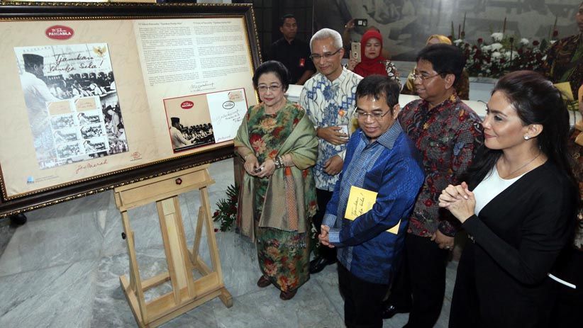Megawati Hadiri Peluncuran Prangko Edisi 73 Tahun Pancasila  - Bagian 1