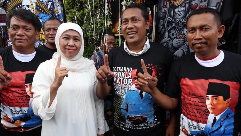 Khofifah Berdialog dengan Pedagang Pasar Kaget Tugu Pahlawan Surabaya - Bagian 5