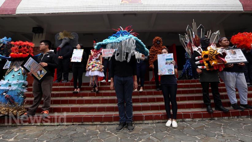 Mahasiswa Ubaya Perlihatkan Kerusakan Lingkungan Melalui Karya Kreatif - Bagian 4