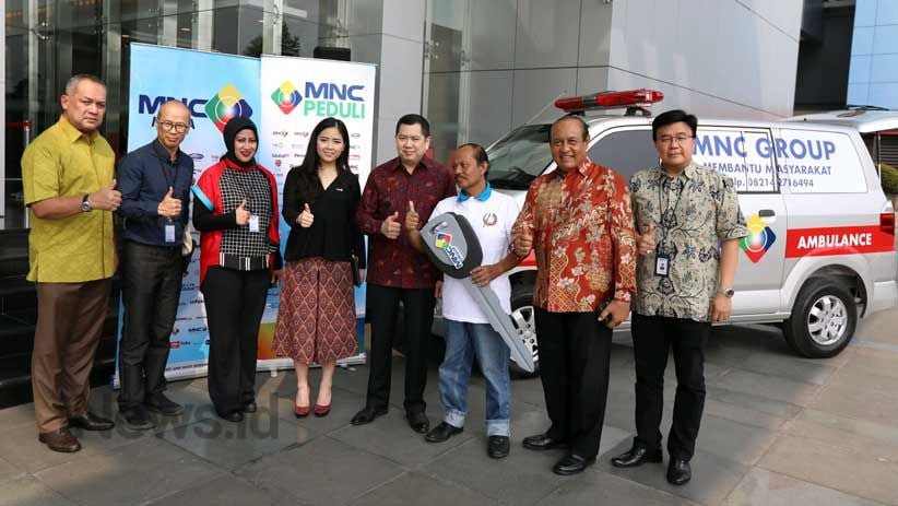 HT Serahkan Ambulans kepada Jamiin, Pahlawan untuk Indonesia - Bagian 1