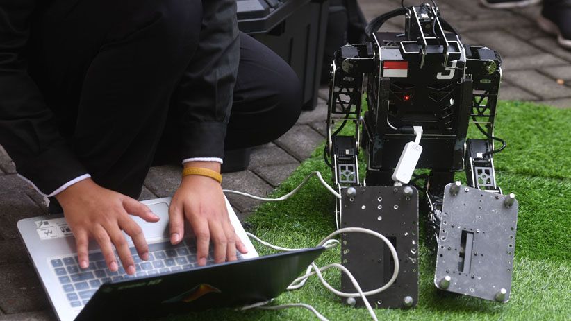 Robot-Robot Karya Mahasiswa ITS Ini Akan Berlaga di RoboCup Kanada - Bagian 4