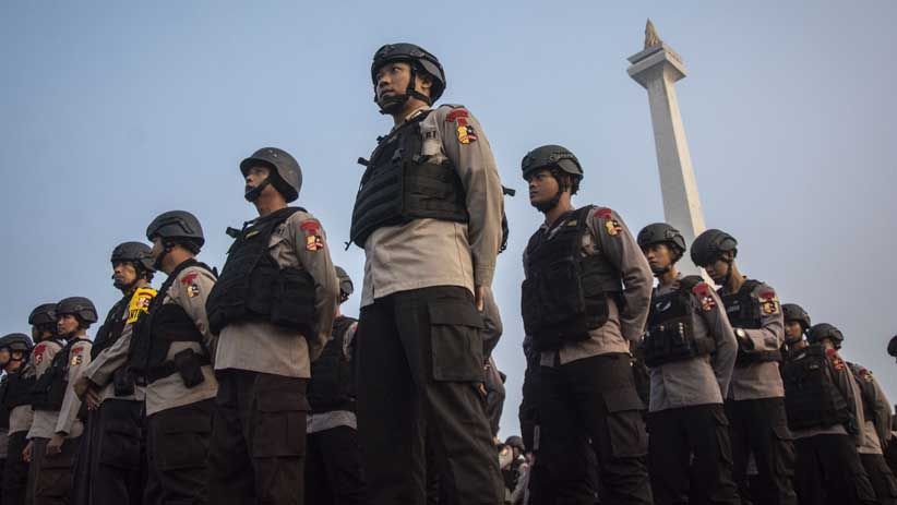 Kapolri dan Panglima TNI Pimpin Apel Operasi Ketupat 2018 - Bagian 1