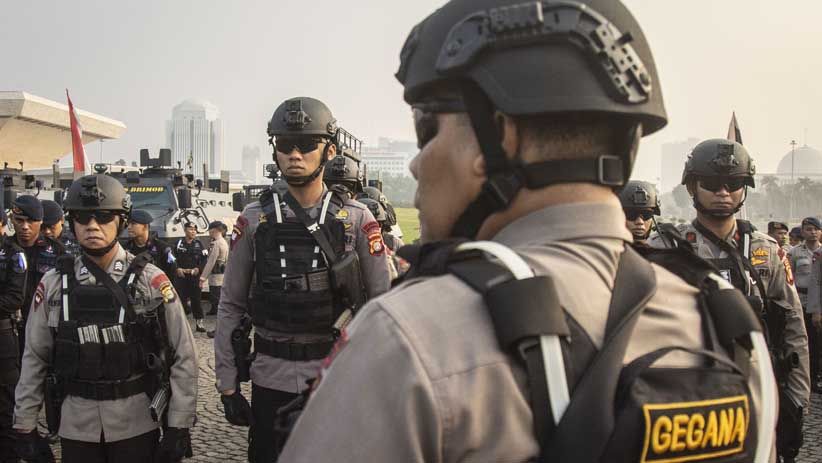 Kapolri dan Panglima TNI Pimpin Apel Operasi Ketupat 2018 - Bagian 4