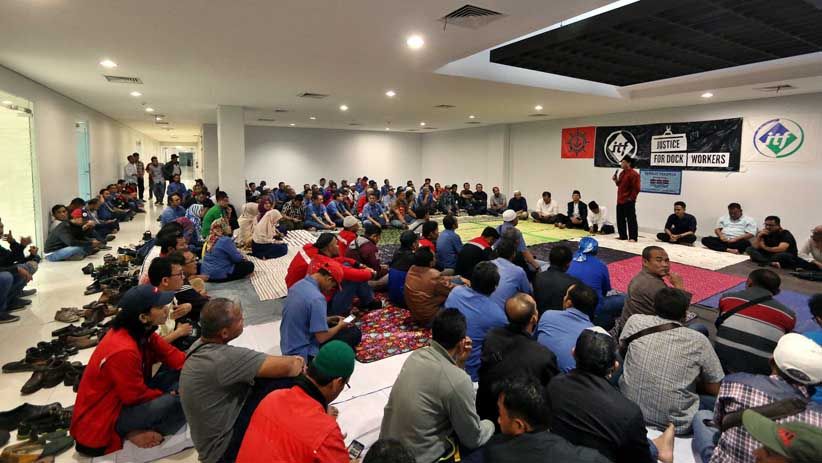 Serikat Pekerja JICT Buka Puasa bersama Ratusan Buruh Pelabuhan - Bagian 1