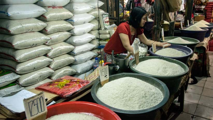 H-8 Lebaran, Harga Sembako Masih Stabil - Bagian 1