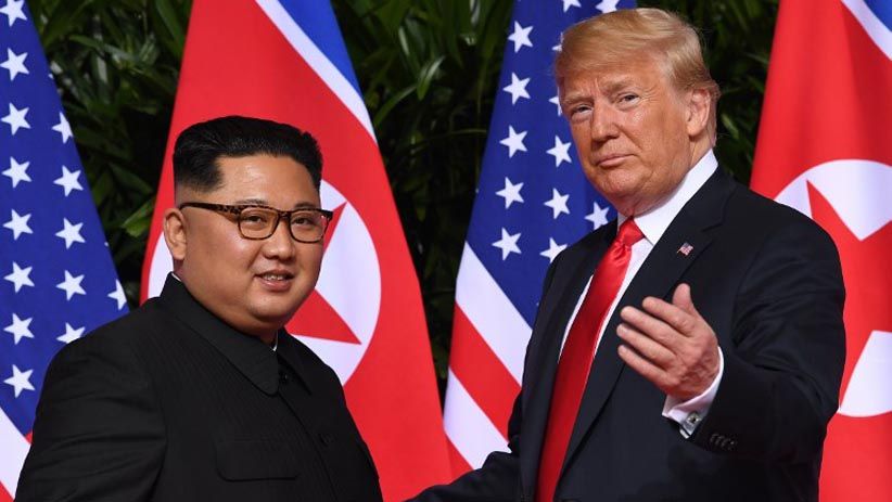 Momen Akrab 48 Menit Pertemuan Donald Trump dan Kim Jong Un - Bagian 7