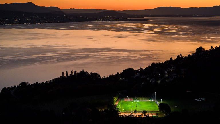 Foto-Foto Lapangan Sepak Bola Terunik dan Terindah di Dunia - Bagian 5