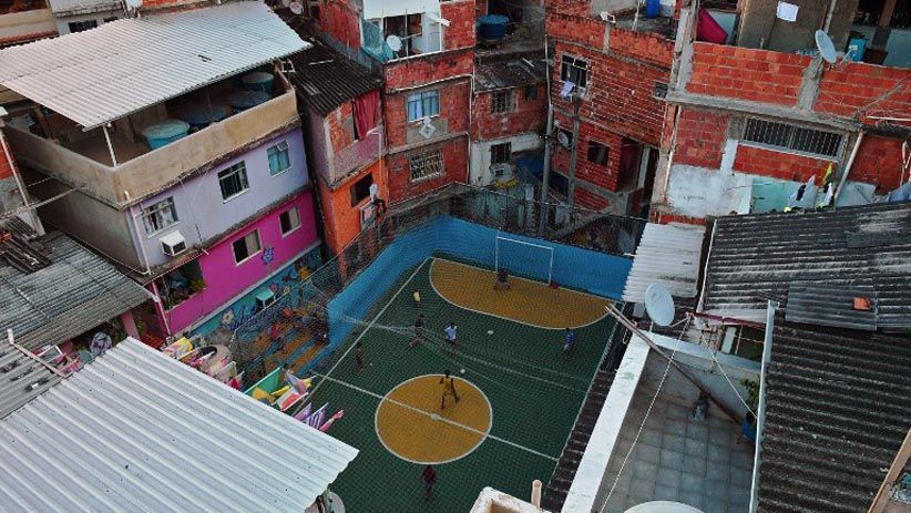 Foto-Foto Lapangan Sepak Bola Terunik dan Terindah di Dunia - Bagian 8