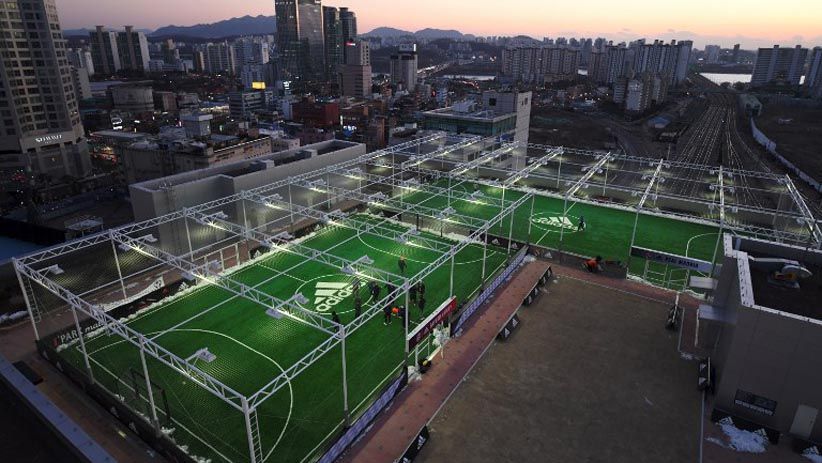 Foto-Foto Lapangan Sepak Bola Terunik dan Terindah di Dunia - Bagian 6