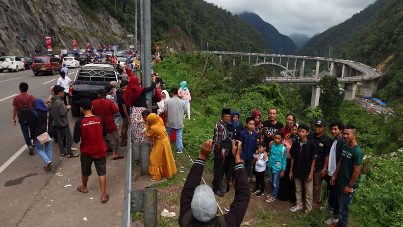 Mengisi Liburan dengan Menikmati Keindahan Jalan Kelok 9  - Bagian 9