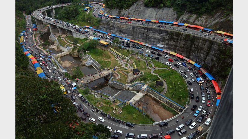 Mengisi Liburan dengan Menikmati Keindahan Jalan Kelok 9  - Bagian 1