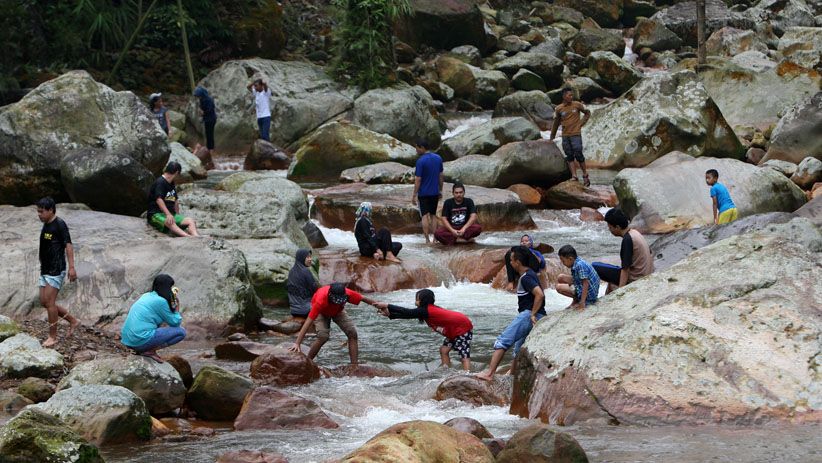 Serunya Berlibur di Wisata Air Panas Ciparai Bogor - Bagian 2