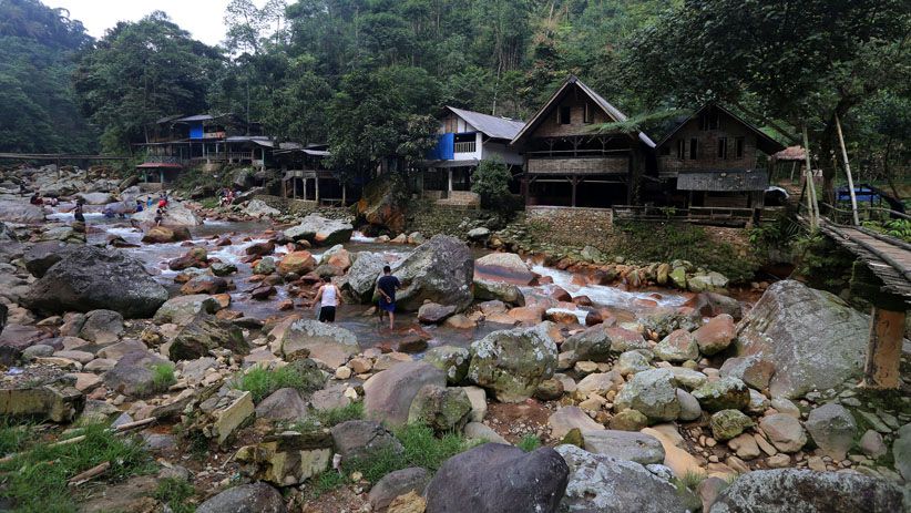Serunya Berlibur di Wisata Air Panas Ciparai Bogor - Bagian 1