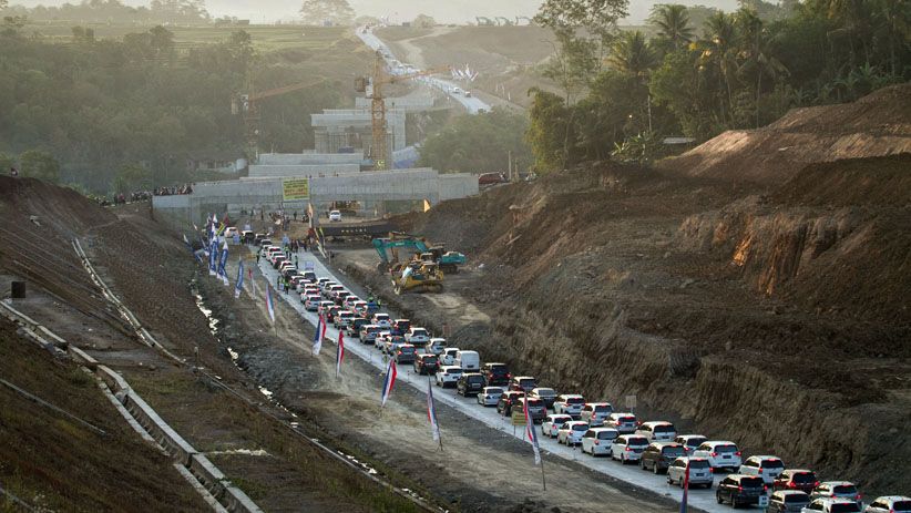 Tanjakan Curam Penyebab Kemacetan Tol Fungsional Kartasura-Salatiga - Bagian 2