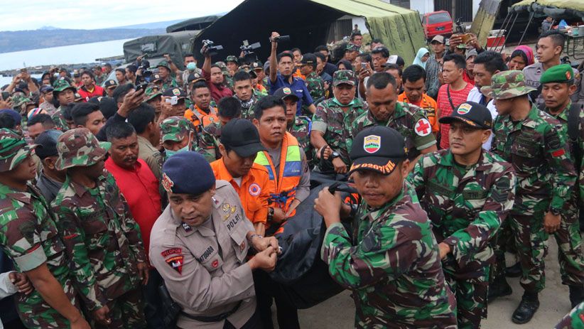 Hari Ketiga Kapal Tenggelam di Danau Toba, 160 Penumpang Masih Dicari - Bagian 2