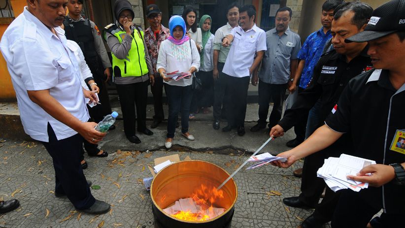 KPU Boyolali dan Denpasar Musnahkan Ribuan Surat Suara Rusak - Bagian 2