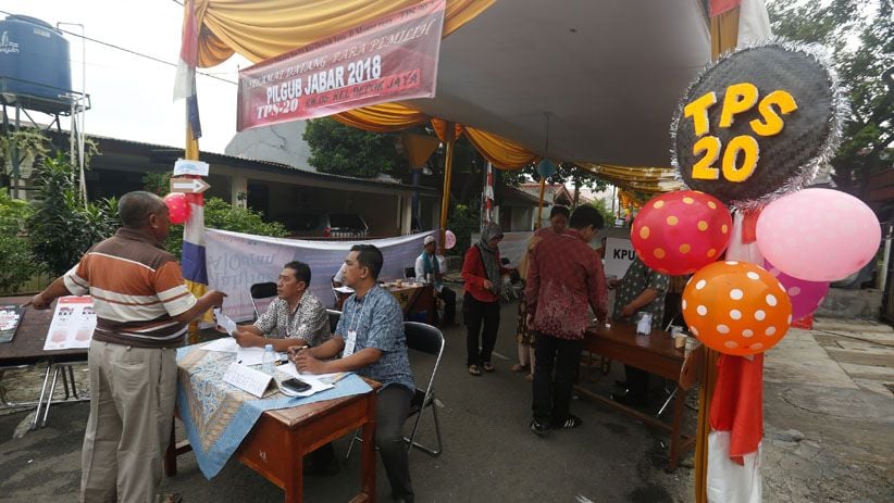 Pilgub Jabar, TPS 20 Depok Sediakan Becak untuk Pemilih Manula - Bagian 8