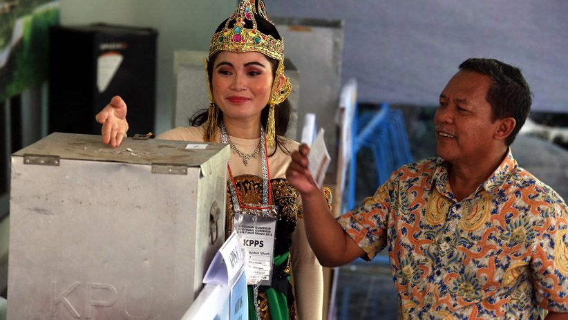 Berkonsep Budaya, TPS Ini Dijaga Tokoh-Tokoh Punakawan - Bagian 3