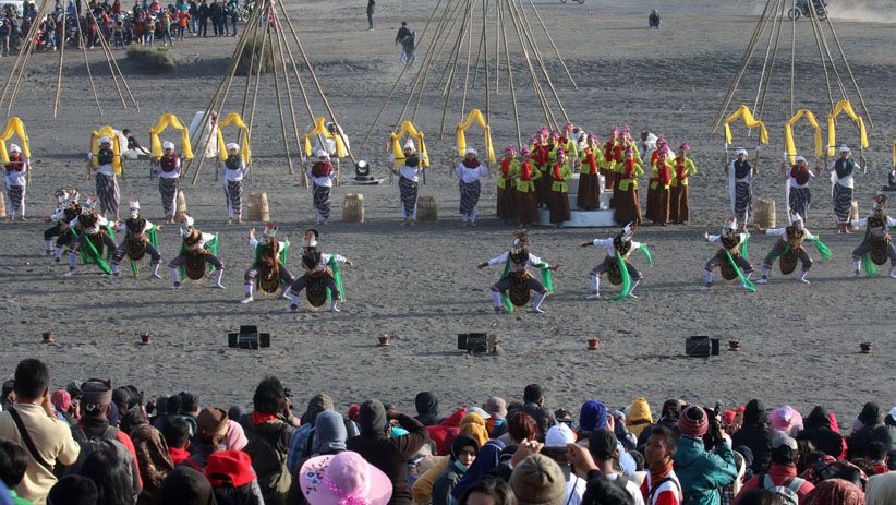 Menikmati Pagelaran Eksotika Bromo 2018 di Lautan Pasir - Bagian 6