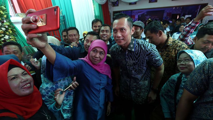 Datang ke Surabaya, AHY Ucapkan Selamat kepada Khofifah - Bagian 1