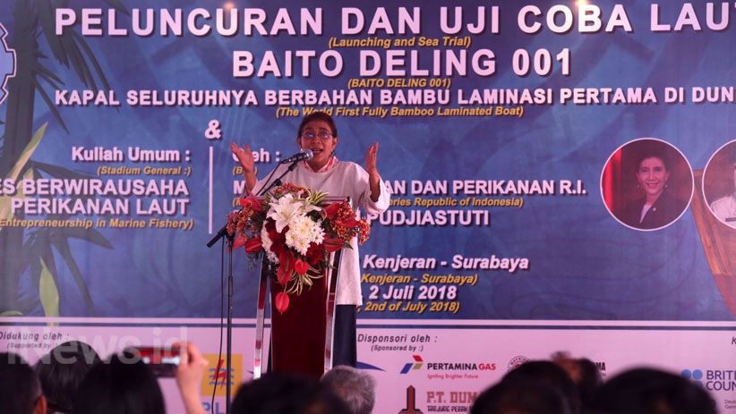 Menteri Susi Naik Kapal Berbahan Bambu Laminasi Karya ITS Surabaya - Bagian 6