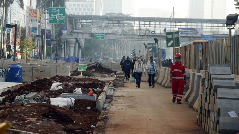 Selesai Akhir Juli, Pengerjaan Revitalisasi Jalan Jenderal Sudirman Dikebut - Bagian 4