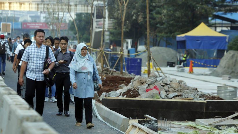 Selesai Akhir Juli, Pengerjaan Revitalisasi Jalan Jenderal Sudirman Dikebut - Bagian 2