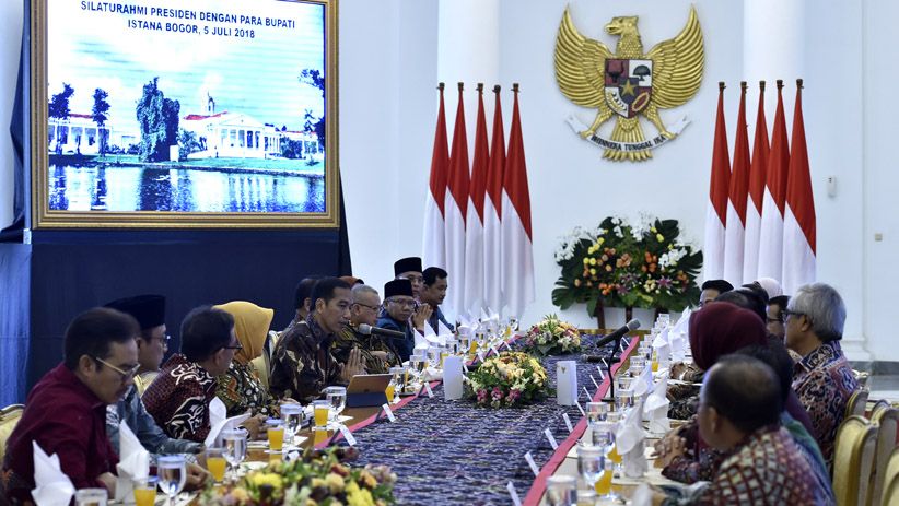 Jokowi Berdialog soal Gejolak Ekonomi Daerah dengan Bupati Se-Indonesia - Bagian 2