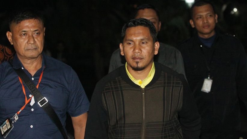 KPK Tahan Gubernur Aceh dan Bupati Bener Meriah - Bagian 4