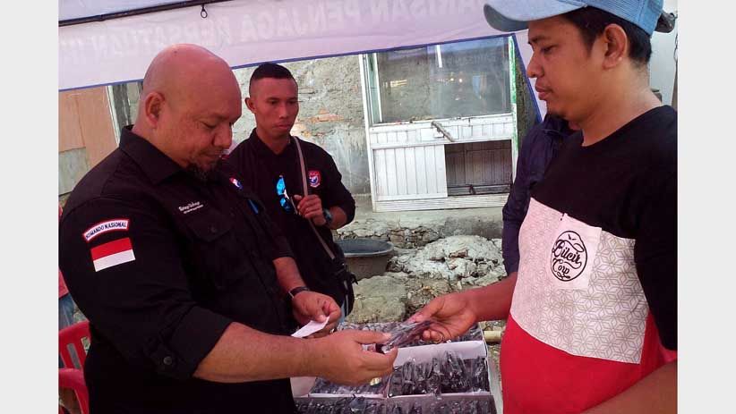 Baja Perindo Sudah Bagikan 3.000 Kacamata Gratis ke Warga Jakarta Timur - Bagian 2