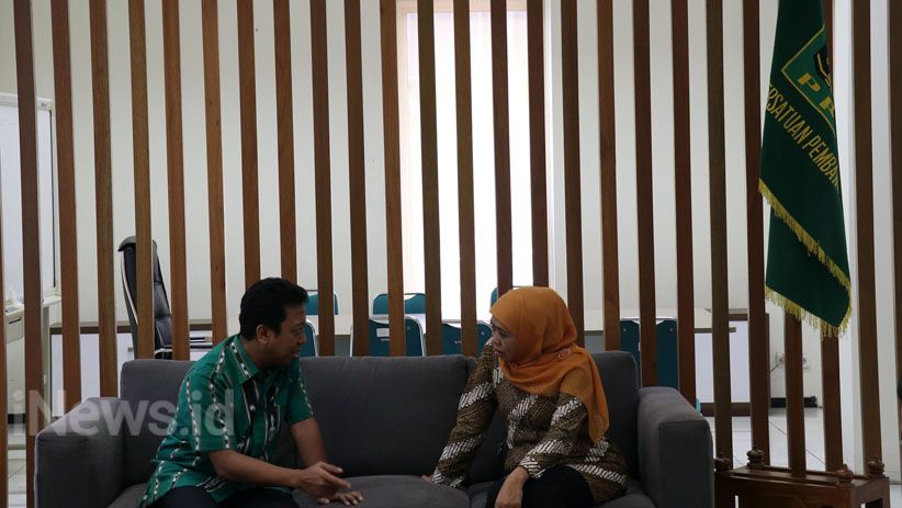 Khofifah dan Emil Bertemu Romahurmuziy di Kantor PPP - Bagian 4