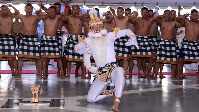 Prajurit Marinir TNI AL Meriahkan Acara Indonesia ...