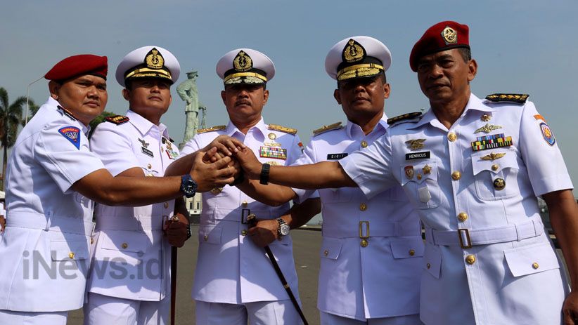 Pangkoarmada II Pimpin Sertijab Danlantamal XIII dan Dansatkopaska - Bagian 1